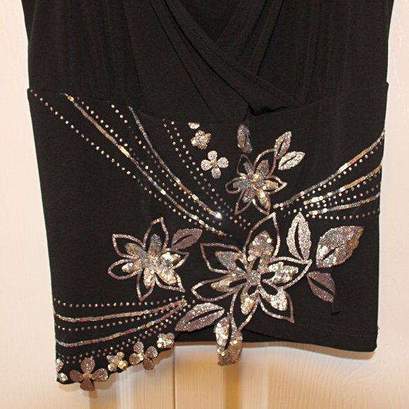 Camisole with Silver Sequin cut out - Picture 2 of 4